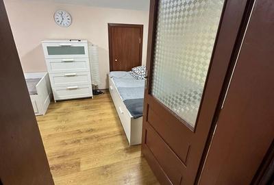 Spațiu comercial, de 105 mp, în Central - 9