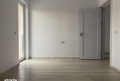 Apartament cu 3 camere decomandat în Central - 4