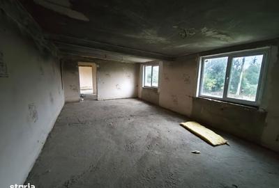 Spațiu comercial, de 160 mp, în Central