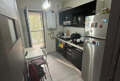 Studio Lux| Exigent One | Grozavesti | 7 minute metrou - 5