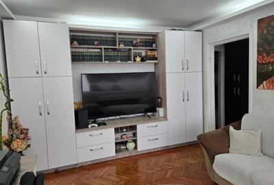 Ap.3 camere ,zona Brancoveanu,STV in fata blocului.Usor si rapid la metrou. - 1