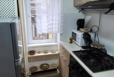 Apartament cu 3 camere, mobilat în P-ța Universității - 7