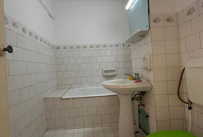 2 camere .. zona Lipovei .. etaj intermediar .. 76.000 euro - 6