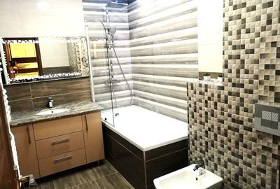 Apartament cu 3 camere decomandat, mobilat în Tractorul - 14