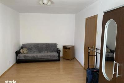 Apartament cu 2 camere decomandat, mobilat în Vasile Aaron - 3