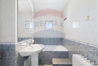 Apartament cu 3 camere de vanzare in zona Decebal - Baba Novac - 6