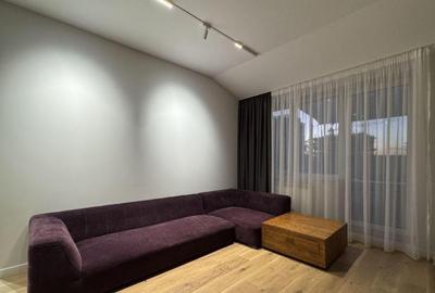 Penthouse cu 3 camere semidecomandat, mobilat în Timpuri Noi - 3