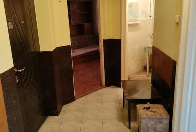 Apartament cu 3 camere semidecomandat în Central - 3