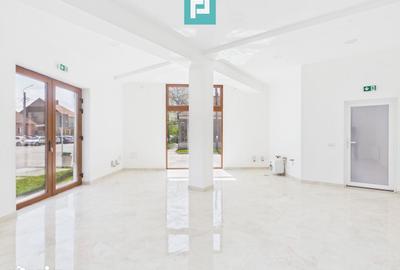 Spațiu comercial, de 54 mp, în Orașul Nou