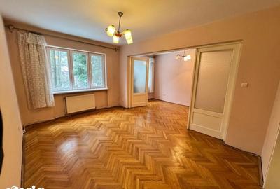 Apartament cu 4 camere în Central - 8