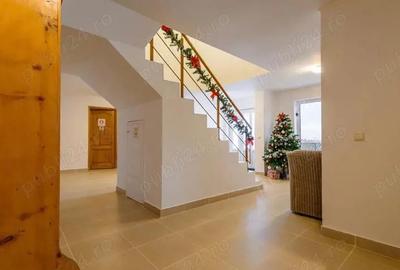 Casă cu 10 camere cu Teren 1860 Mp în Central - 9