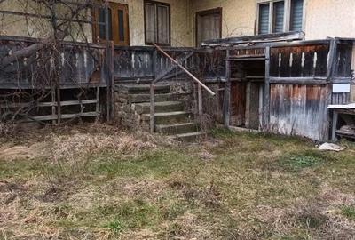 Casa cu teren de vanzare - 2