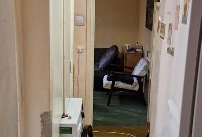 Apartament cu 3 camere semidecomandat în Radu Negru - 4