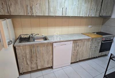 Apartament cu 3 camere în Curteni - 2