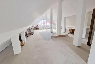 Casă cu 5 camere cu Teren 465 Mp în Dărmănești - 12