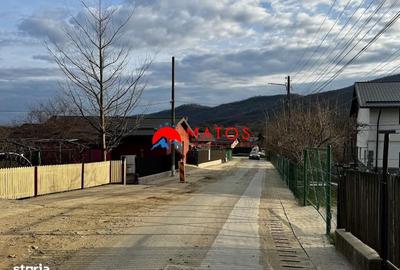 Casă cu 3 camere decomandat în Bobolia - 15