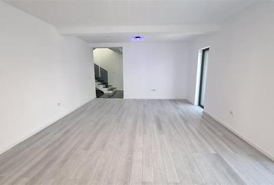 Casă individuală cu 4 camere cu Canalizare în Miroslava - 8