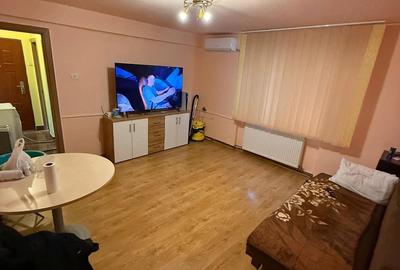 Apartament cu 2 camere semidecomandat în Complex Studențesc - 2