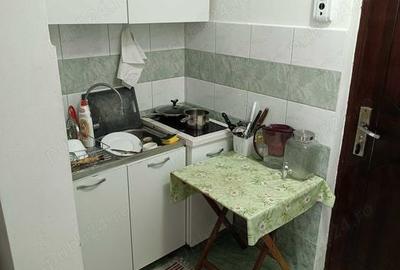 Garsonieră nedecomandată în ISR - 1