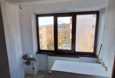 Garsonieră semidecomandată în Central - 9