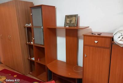 Inchiriez garsoniera - 1