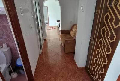 Apartament cu 3 camere decomandat în Central - 2