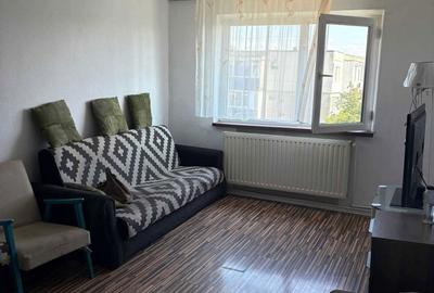 Apartament cu 3 camere decomandat în Micro 16 - 3