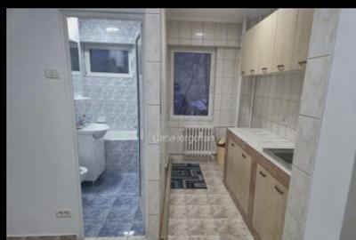 Garsonieră decomandată în Obor