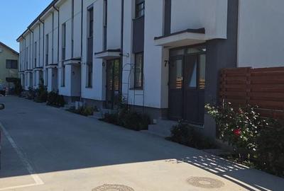 Casă cu 4 camere cu Teren 75 Mp în Central - 11