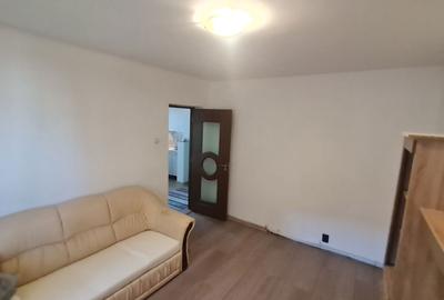 Apartament cu 2 camere decomandat în Central - 3