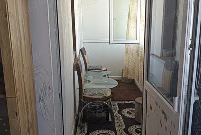 Vand apartament 3 camere in Babeni - 9