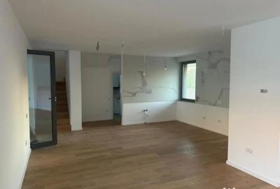 Casă cu 4 camere cu Teren 316 Mp în Central - 18