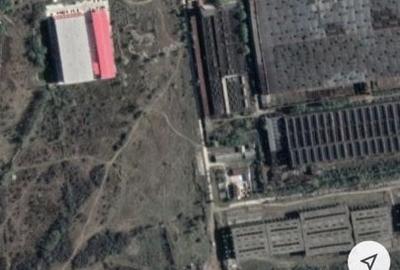 Teren intravilan cu  platforma betonata - 4