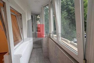 Apartament cu 2 camere decomandat în Sebastian - 9