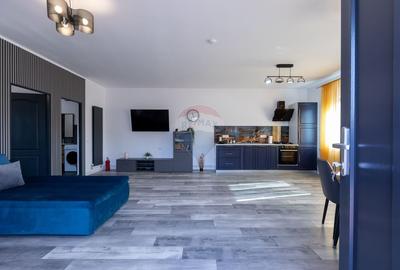 Casa / Vila de vanzare in zona centrala TARGU OCNA - 1