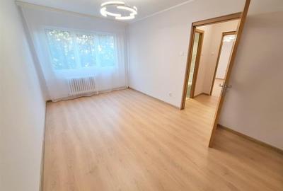 Apartament 3 camere, Renovat 2025, cu 2 balcoane,Bacau - 9