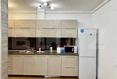 Apartament cu 3 camere semidecomandat în Central - 10