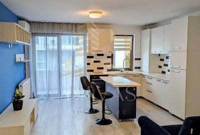 Apartament cu 2 camere semidecomandat, mobilat în Între Lacuri
