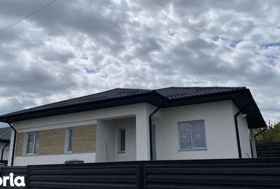 Casă cu 4 camere cu Teren 450 Mp în Miroslava - 8