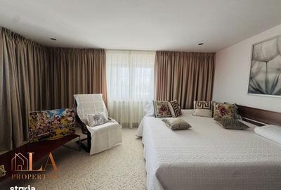 Casă cu 7 camere cu Teren 1411 Mp în Tineretului - 1