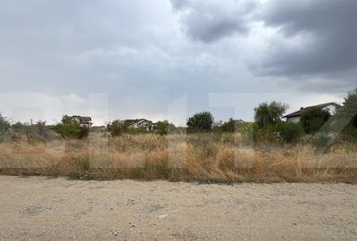 Teren intravilan 702 mp, front 18 mp, zona Metro - 2