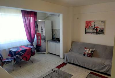 Garsonieră în Roșu - 2