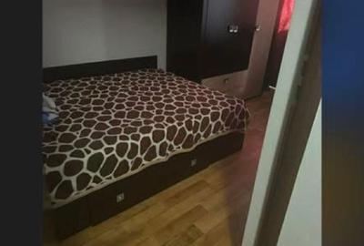 Apartament cu 3 camere semidecomandat în Malu Roșu