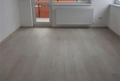 Apartament 3 camere, Tractorul, Brasov - 1