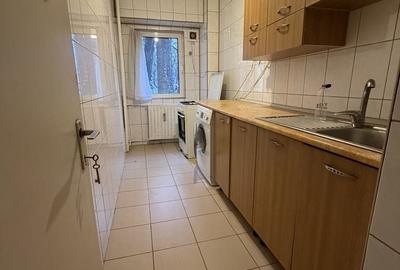 Garsoniera Decomandata 41 mp - 5 min Metrou Costin Georgian - 2