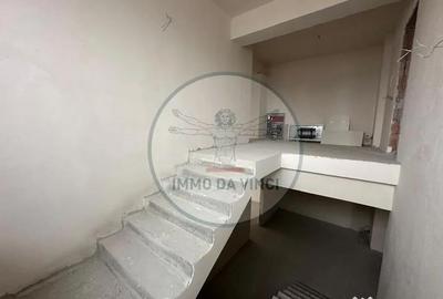 Apartament cu 5 camere decomandat în Florești - 10