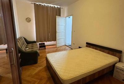 Garsonieră decomandată în Central - 1