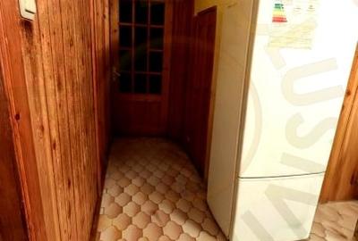 Apartament cu 3 camere decomandat, mobilat în Mioveni - 9