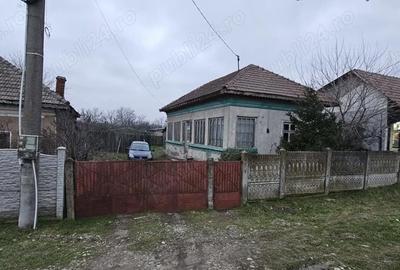 Casă cu 3 camere cu Teren 1900 Mp în Piatra - 9