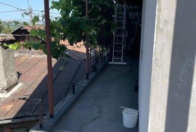 Casă cu 6 camere cu Teren 454 Mp în Central - 11